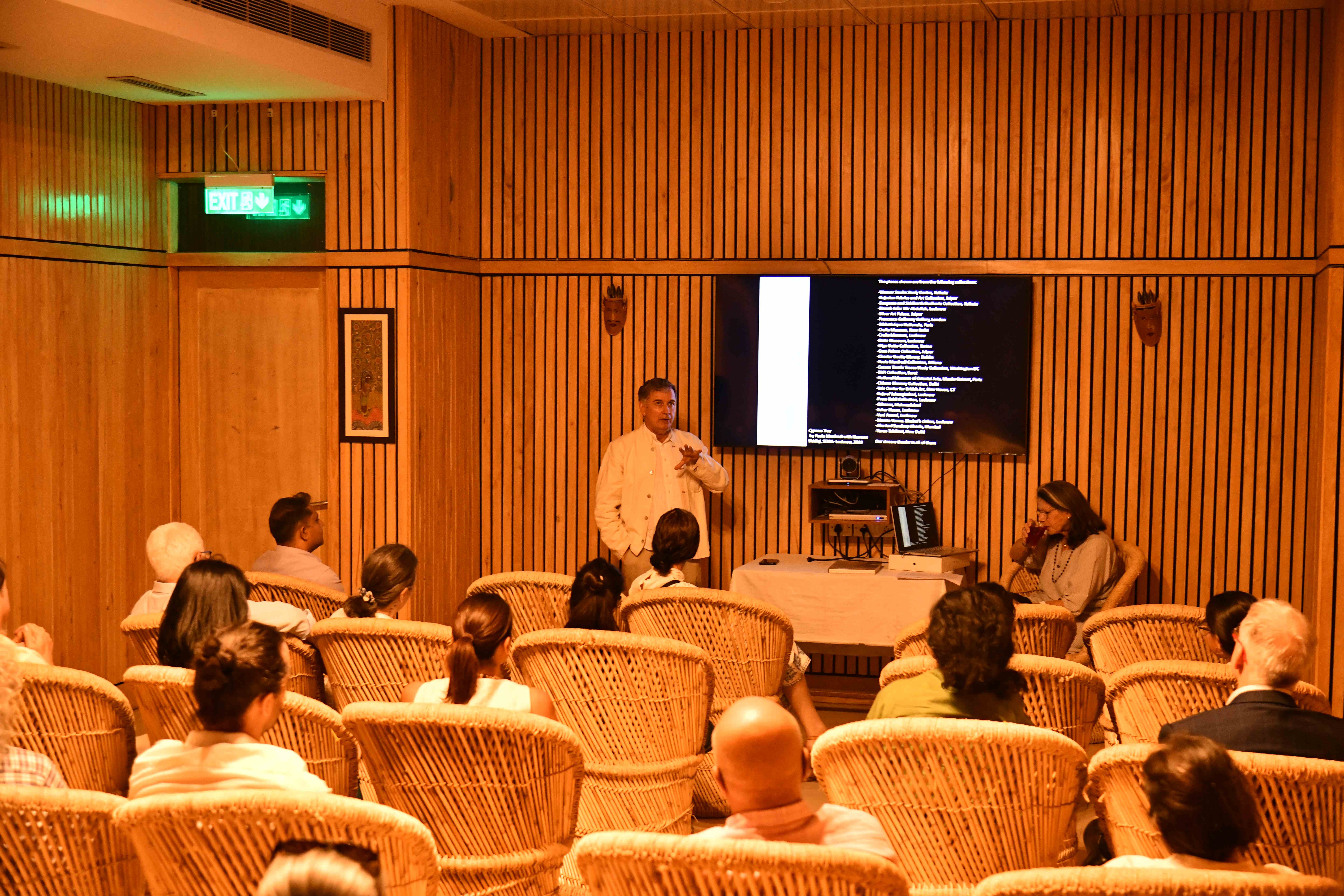 Book Reading session by Paula Manfredi on Chikankari 