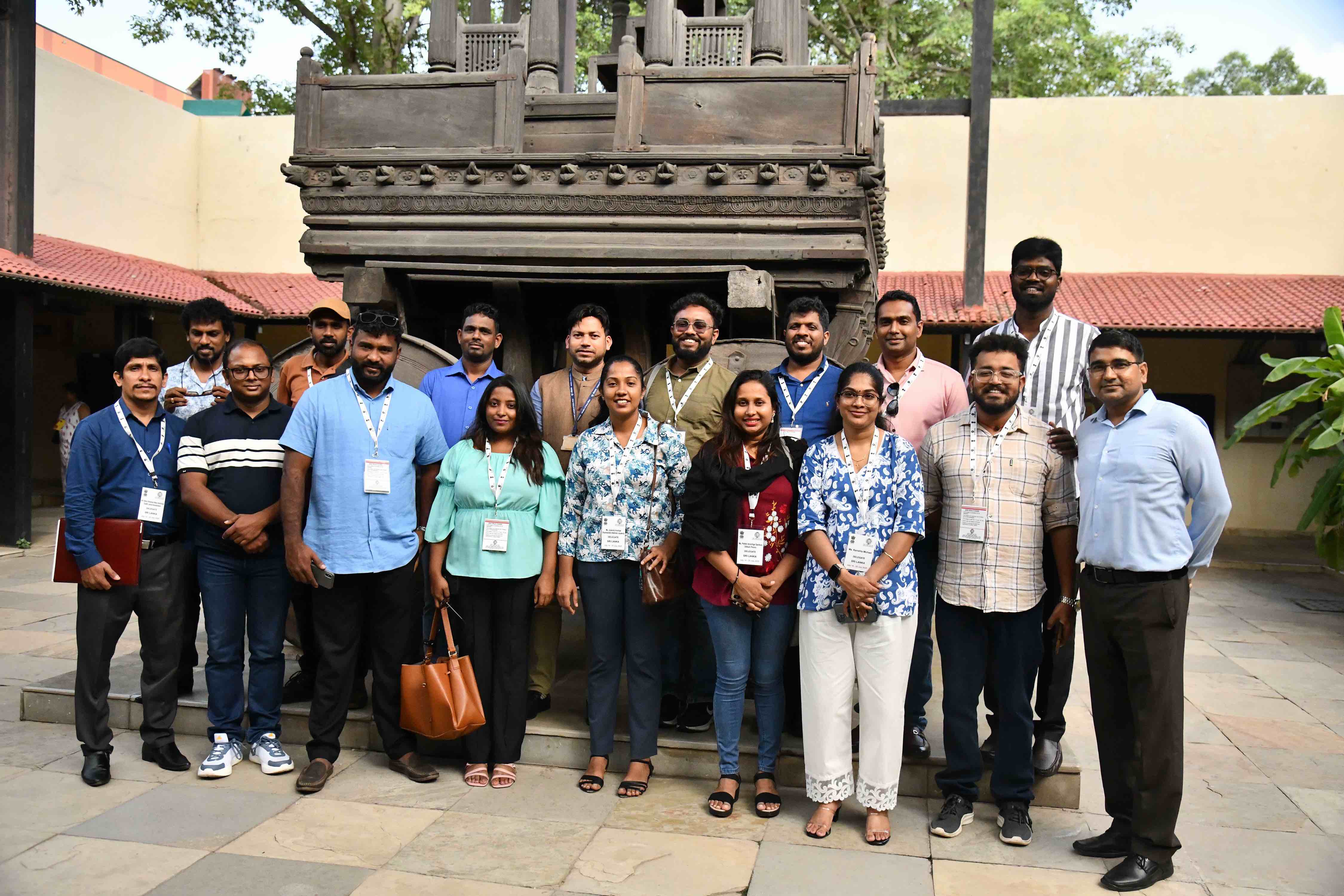 Young Sri Lankan Political Leaders Visit National Crafts Museum & Hastkala Academy.
