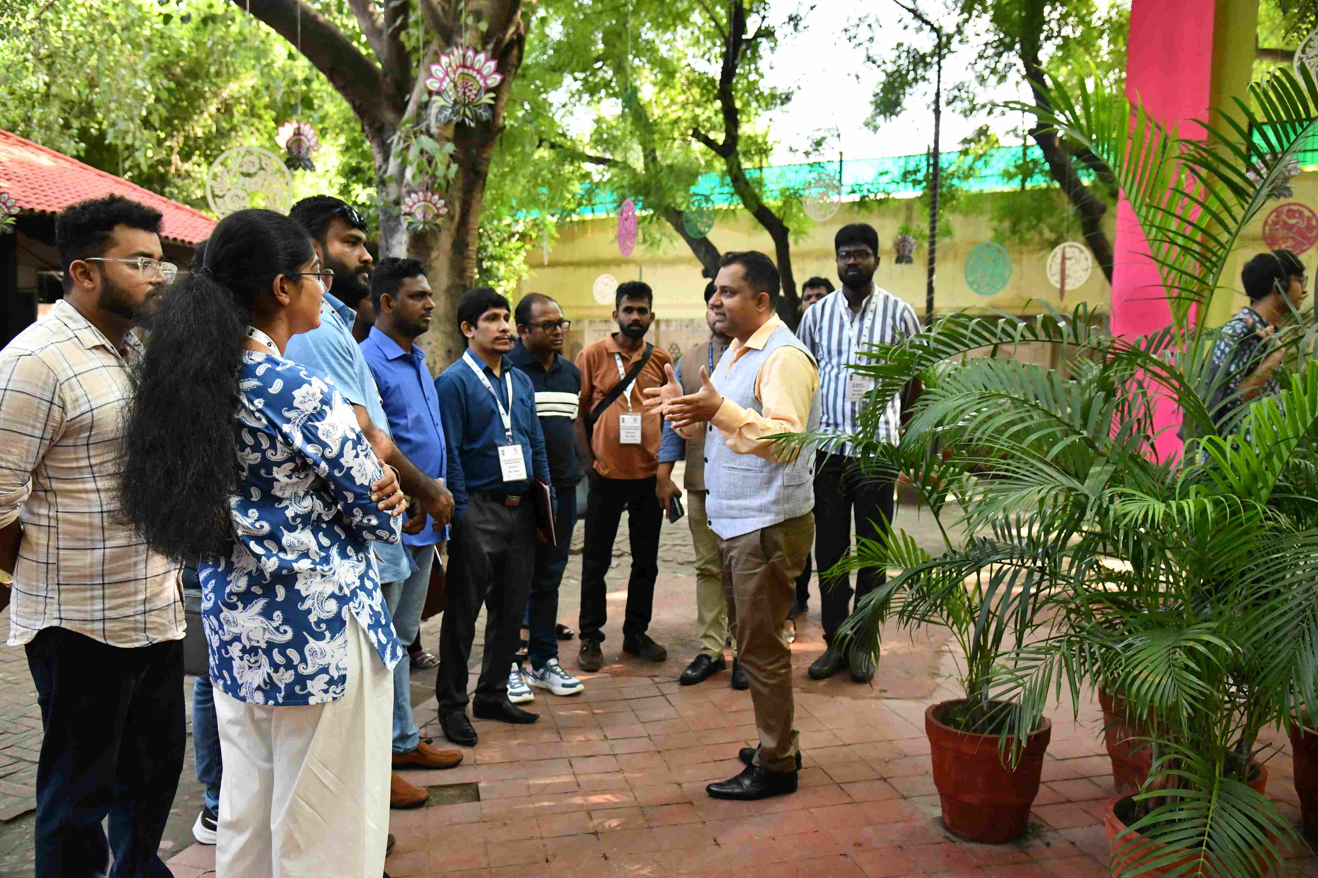 Young Sri Lankan Political Leaders Visit National Crafts Museum & Hastkala Academy