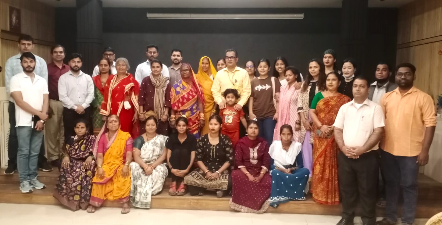 Monthly Interaction with artisans participating in CDP for the month of Mar, 26